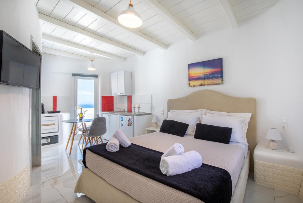 Crystal Suites Mykonos Town Exterior photo