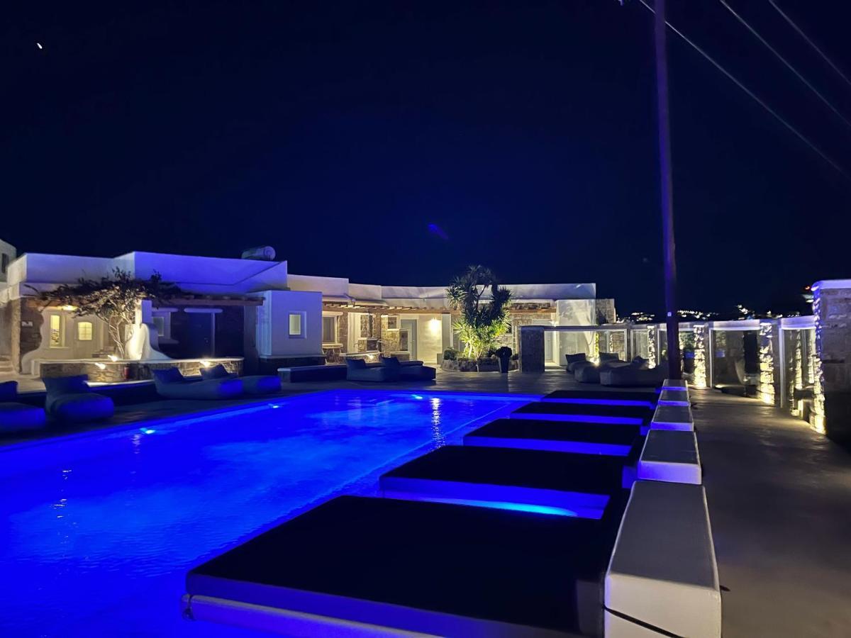 Crystal Suites Mykonos Town Exterior photo